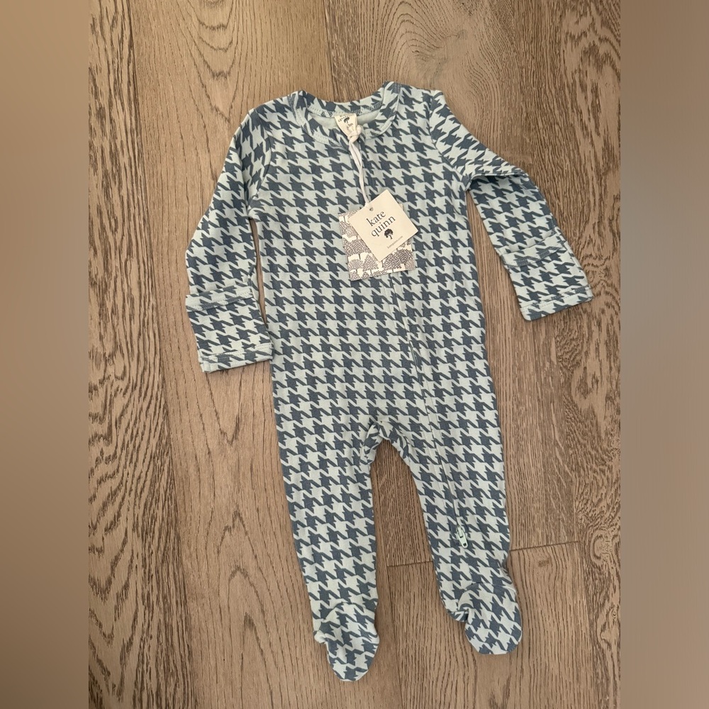 Never worn Kate Quinn 0-3m blue houndstooth footie